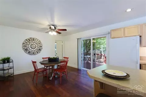 855 NW 13th St, Bend, OR 97701 photo 6