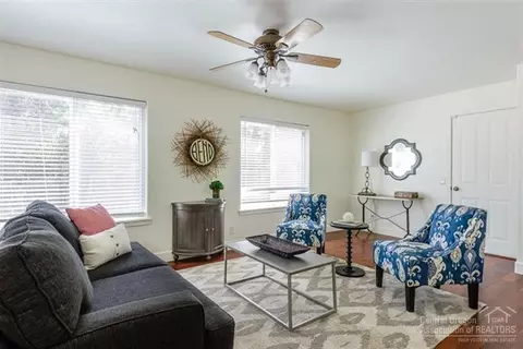 855 NW 13th St, Bend, OR 97701 photo 3