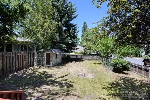 855 NW 13th St, Bend, OR 97701 photo 15