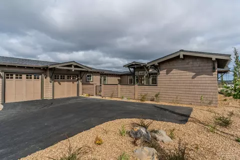 19290 SW Alianna Loop, Bend, OR 97702 photo 21