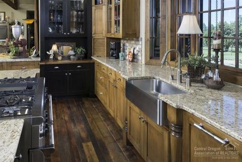 64885 Simon Rd, Bend, OR 97701 photo 8