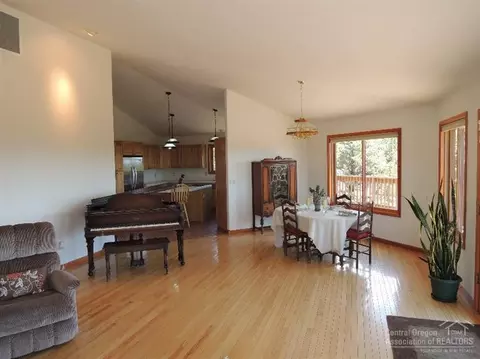 65535 93rd St, Bend, OR 97701 photo 14