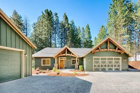 19097 Baker Rd, Bend, OR 97702 photo 2