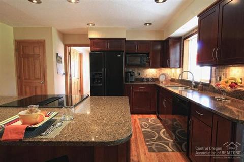 61925 Skyline View Dr, Bend, OR 97702 photo 7