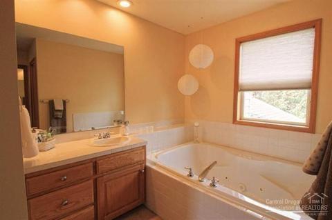 61925 Skyline View Dr, Bend, OR 97702 photo 20