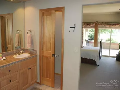 19545 Painted Ridge Loop, Bend, OR 97702 photo 9