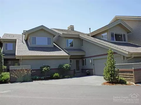 19545 Painted Ridge Loop, Bend, OR 97702 photo 1
