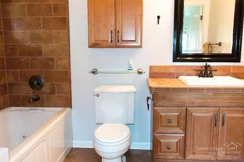20377 Chase Rd, Bend, OR 97702 photo 13