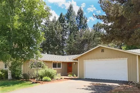 20377 Chase Rd, Bend, OR 97702 photo 1