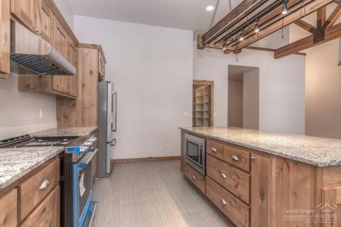 56695 Dancing Rock Loop, Bend, OR 97707 photo 11