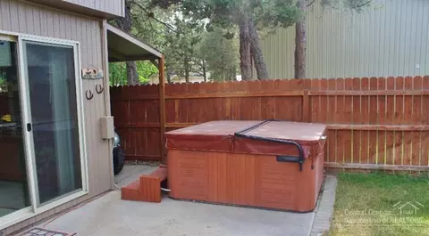 20542 Conifer Ave, Bend, OR 97702 photo 17