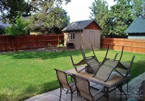 20542 Conifer Ave, Bend, OR 97702 photo 16