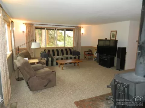 15866 Park Dr, La Pine, OR 97739 photo 7