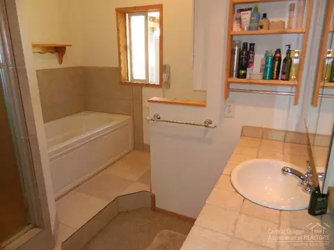 15866 Park Dr, La Pine, OR 97739 photo 17