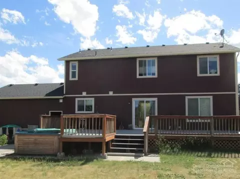 60830 Ward Rd, Bend, OR 97702 photo 4
