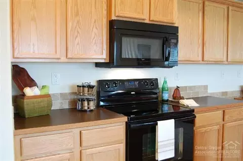 21096 Darnel Ave, Bend, OR 97702 photo 7