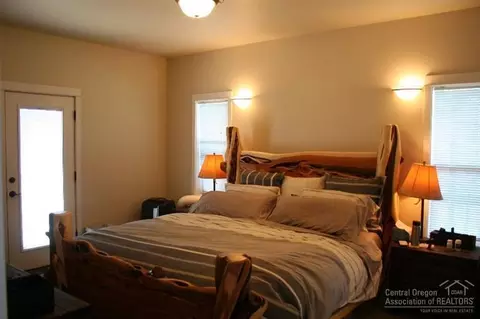 21415 Gift Rd, Bend, OR 97701 photo 13