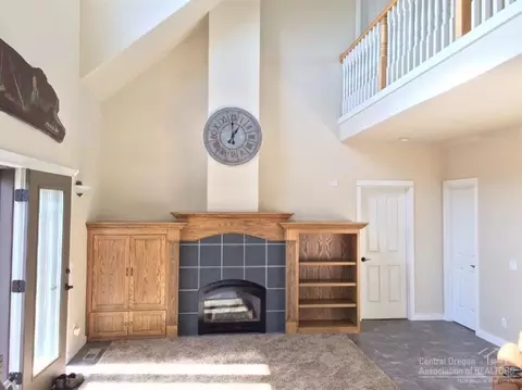 21415 Gift Rd, Bend, OR 97701 photo 6