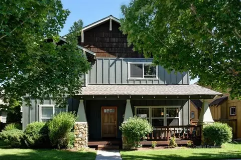 21344 Oakview Dr, Bend, OR 97701 photo 1