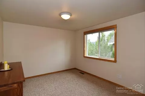 21344 Oakview Dr, Bend, OR 97701 photo 21
