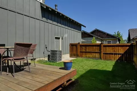 21344 Oakview Dr, Bend, OR 97701 photo 25