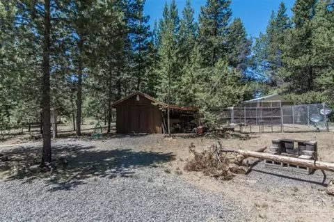 15082 River Loop Dr, Bend, OR 97707 photo 8
