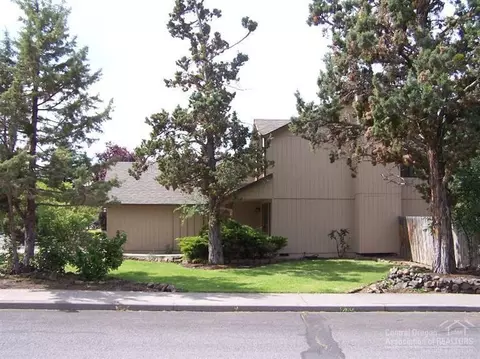 3003 NE Rock Chuck Dr, Bend, OR 97701 photo 3