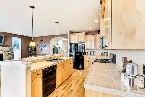 63115 Brookstone Ln, Bend, OR 97701 photo 10