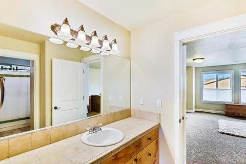 63115 Brookstone Ln, Bend, OR 97701 photo 16