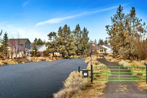 63115 Brookstone Ln, Bend, OR 97701 photo 25