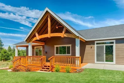 19525 Apache Rd, Bend, OR 97702 photo 20