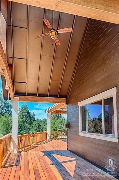 19525 Apache Rd, Bend, OR 97702 photo 19