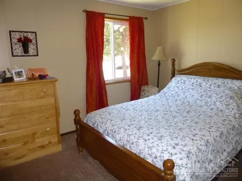 15990 6th St, La Pine, OR 97739 photo 14