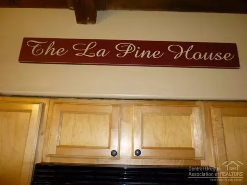 15990 6th St, La Pine, OR 97739 photo 12