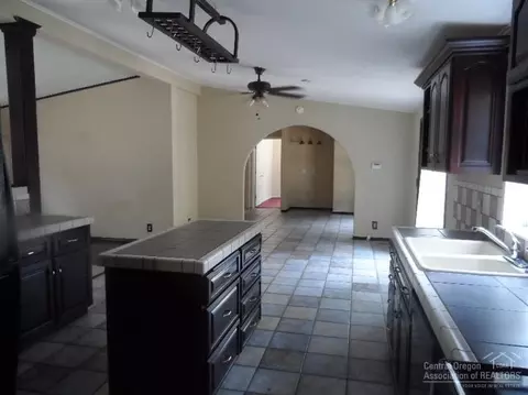 19106 Choctaw Rd, Bend, OR 97702 photo 10