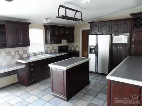 19106 Choctaw Rd, Bend, OR 97702 photo 8