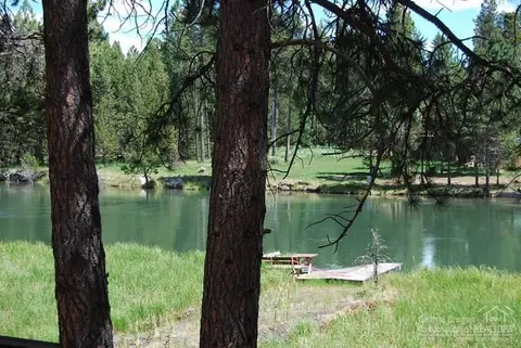 17039 Upland Rd, Bend, OR 97707 photo 4
