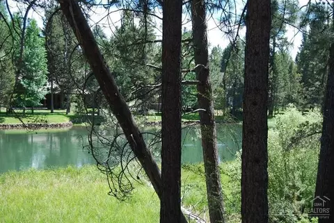 17039 Upland Rd, Bend, OR 97707 photo 6