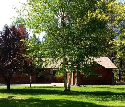 19053 Baker Rd, Bend, OR 97702 photo 1
