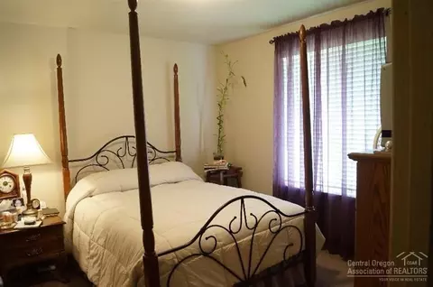 16280 Pine Drop Ln, La Pine, OR 97739 photo 18
