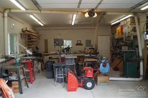 16280 Pine Drop Ln, La Pine, OR 97739 photo 6