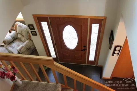 1914 NE Carson Way, Bend, OR 97701 photo 18