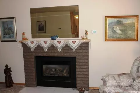 1914 NE Carson Way, Bend, OR 97701 photo 2