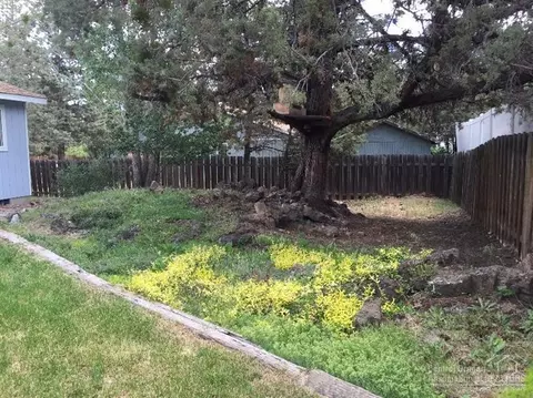 2744 NE Ocker, Bend, OR 97701 photo 9