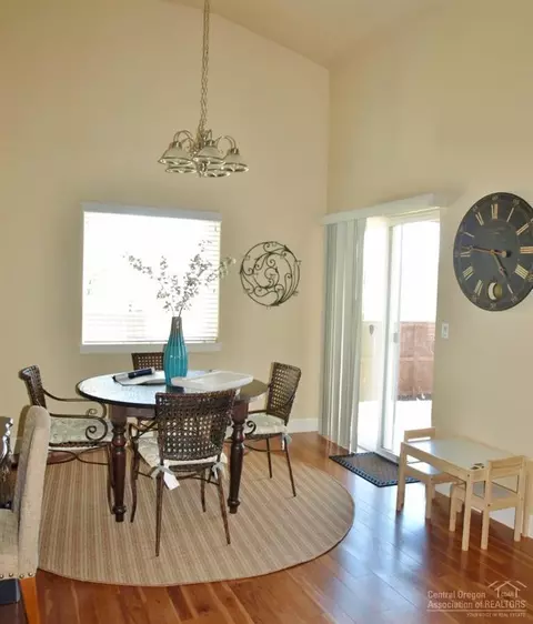 20681 Couples Ln, Bend, OR 97702 photo 7