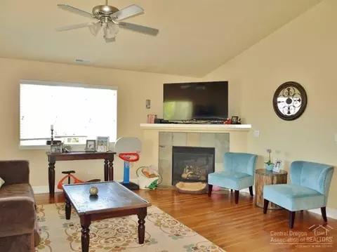 20681 Couples Ln, Bend, OR 97702 photo 10