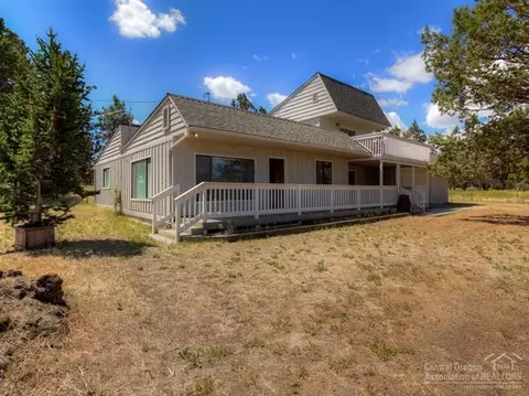 64145 Pioneer Loop, Bend, OR 97701 photo 1
