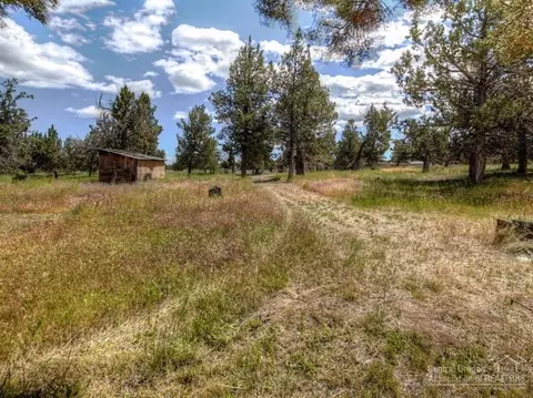 64145 Pioneer Loop, Bend, OR 97701 photo 20
