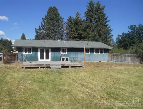 62920 Clyde Ln, Bend, OR 97701 photo 2