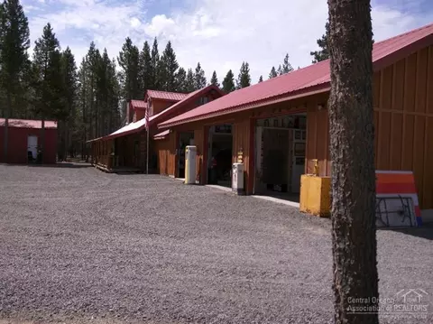150446 Thatcher Rd, La Pine, OR 97739 photo 2
